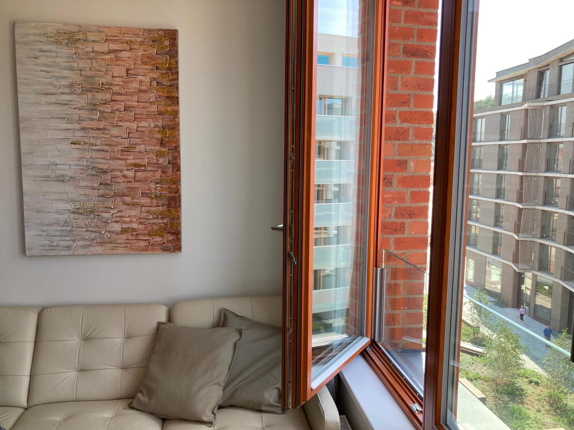 דירה Charming With A Balcony In A Great Location *